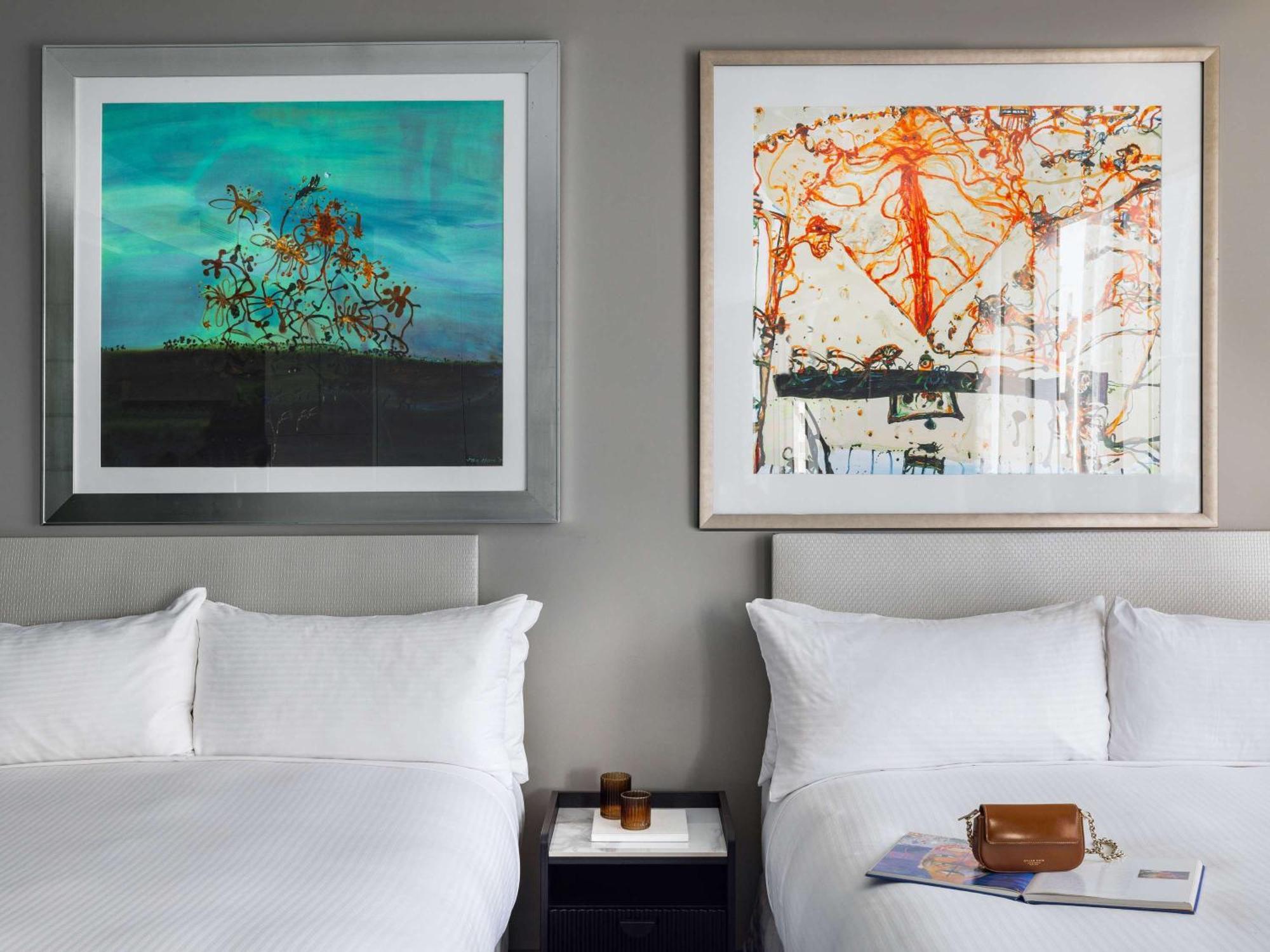 The Olsen Melbourne Art Series Exterior photo Artwork by Mark Rothko in a guest room at the Four Seasons Hotel, Washington, D.C.